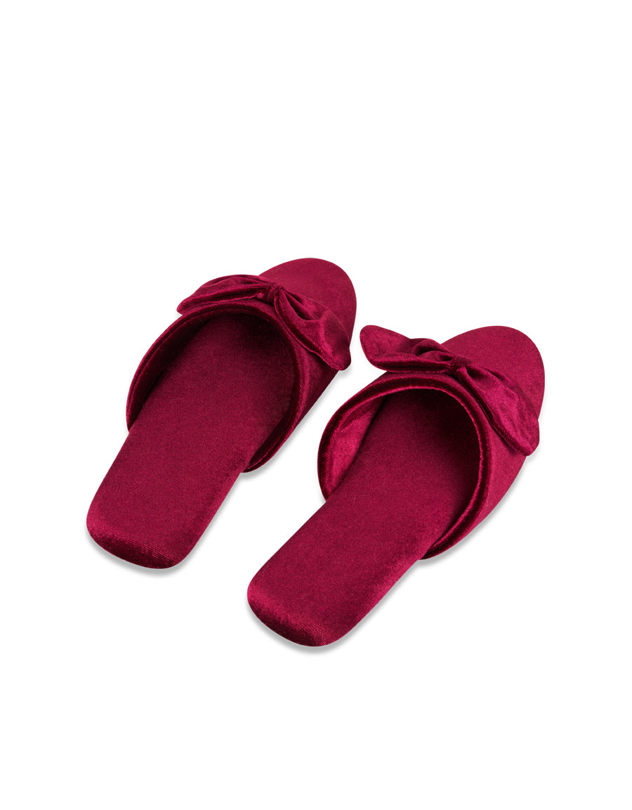 Closed Toe Slippers