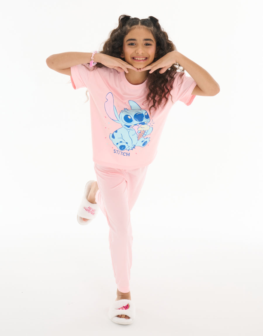 Short Sleeve Tee and Pants Pajama Set in Pink