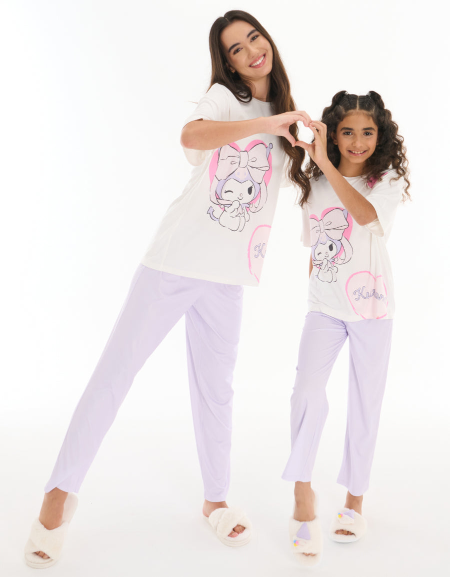 Short Sleeve Tee and Pants Pajama Set in Dark Purple