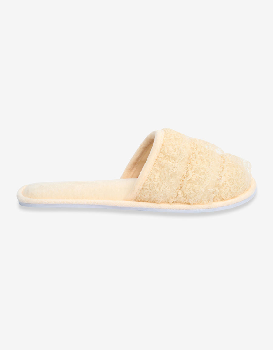 Slipper Closed-Toe Slippers in Yellow