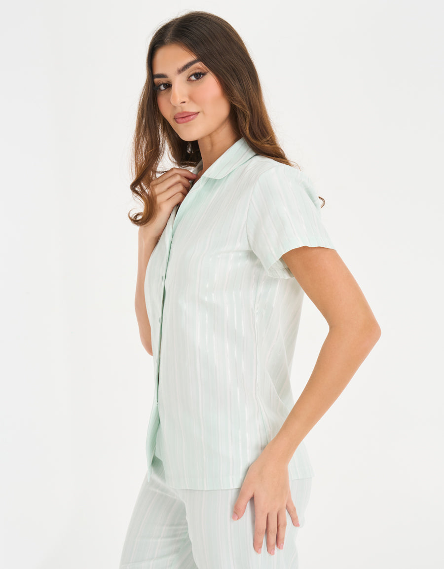 Short-Sleeve Shirt with Pants Pajama Set in Light Green
