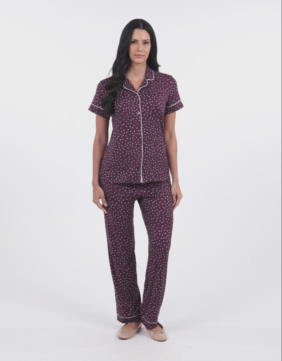 Short-Sleeve Shirt with Pants Pajama Set in Burgundy
