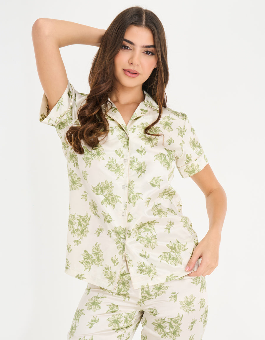 Satin Short-Sleeve Shirt with Pants Pajama Set in Cream