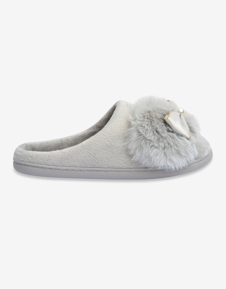 Slipper Closed-Toe Slippers in Grey